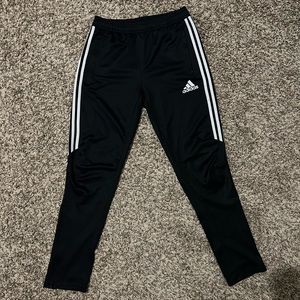 Adidas track pants kids XL